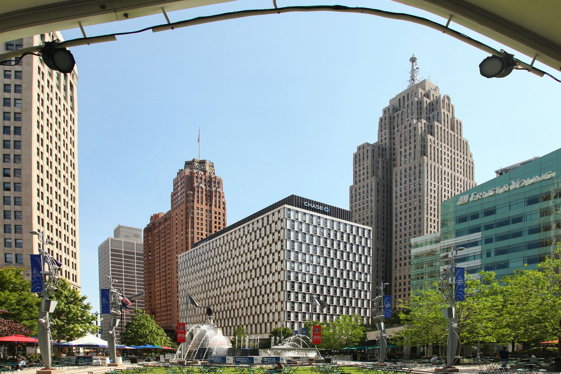A skyline shot of Detroit