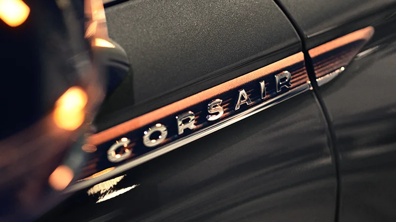 The side emblem of the 2024 Lincoln Corsair up close