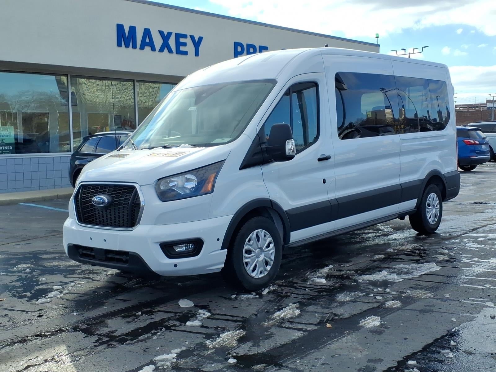 2024 Ford Transit XLT