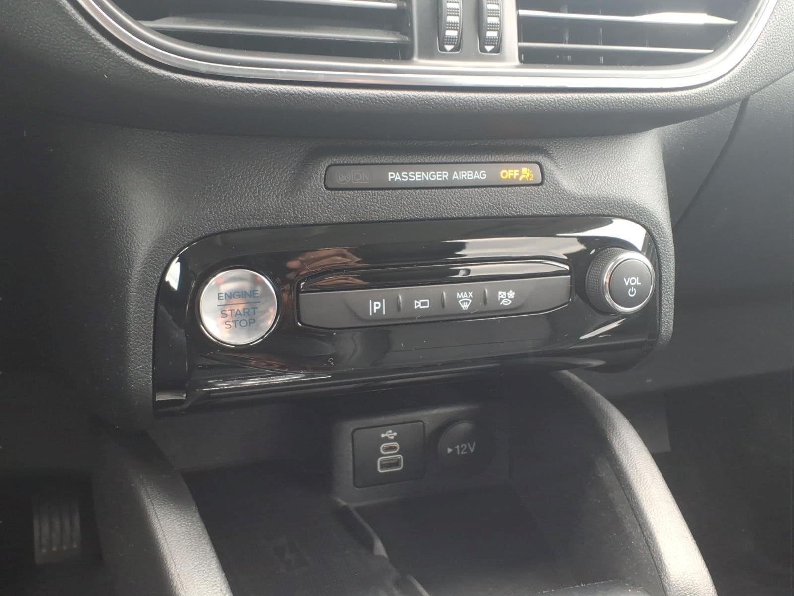 2024 Ford Escape Hybrid Platinum