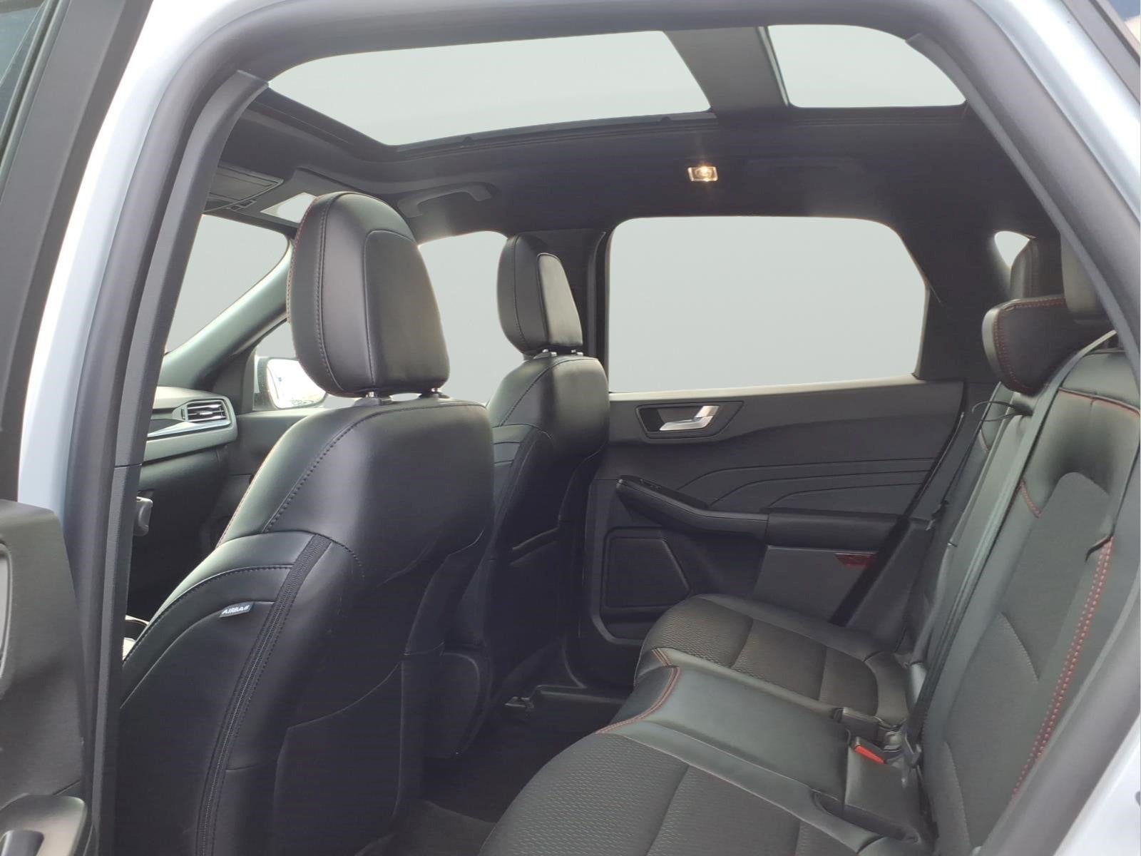2025 Ford Escape Hybrid ST-Line Select