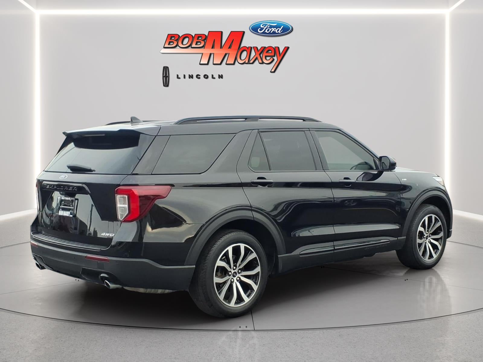 2023 Ford Explorer ST-Line