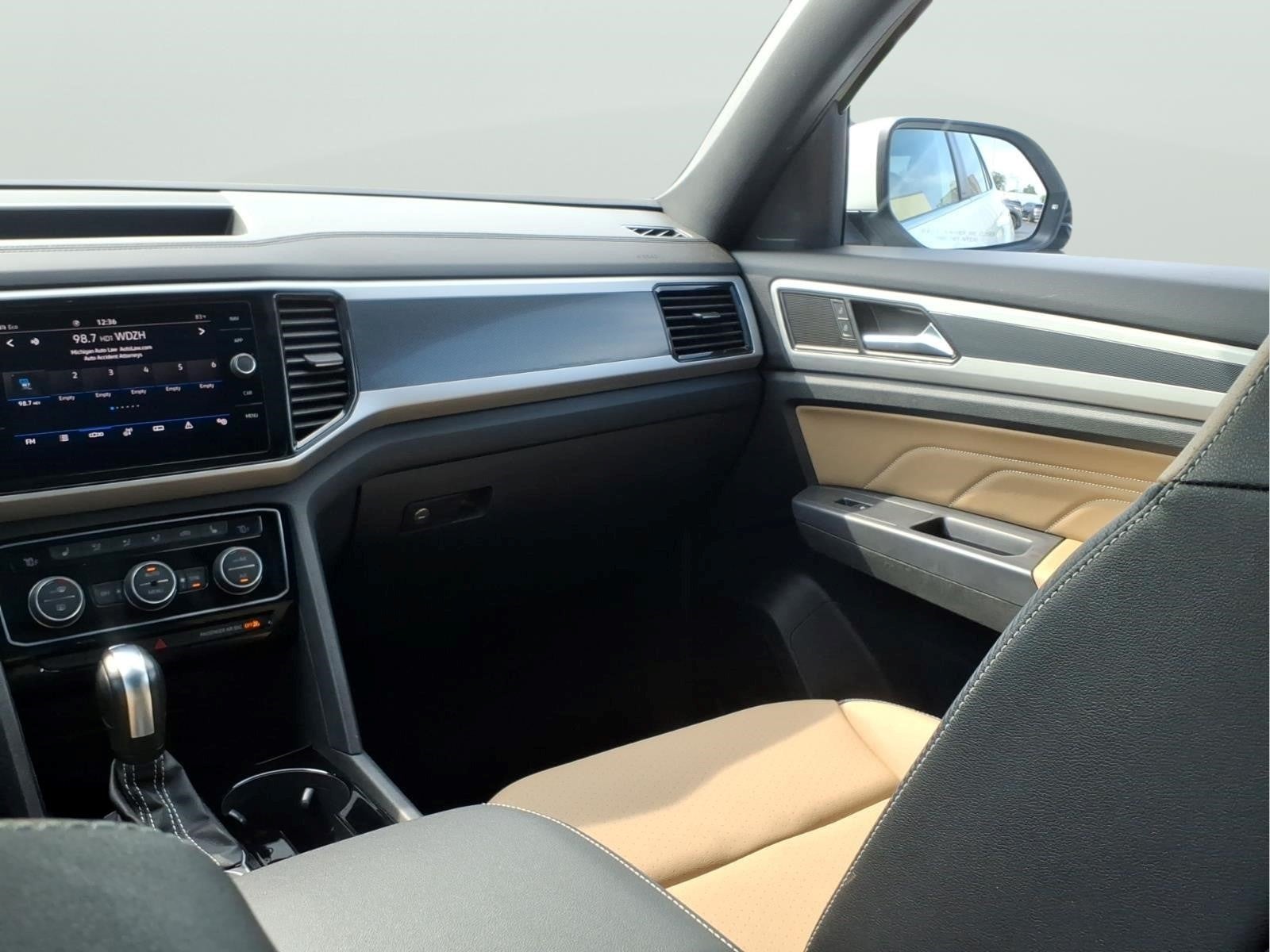 2021 Volkswagen Atlas Cross Sport 3.6L V6 SEL R-Line