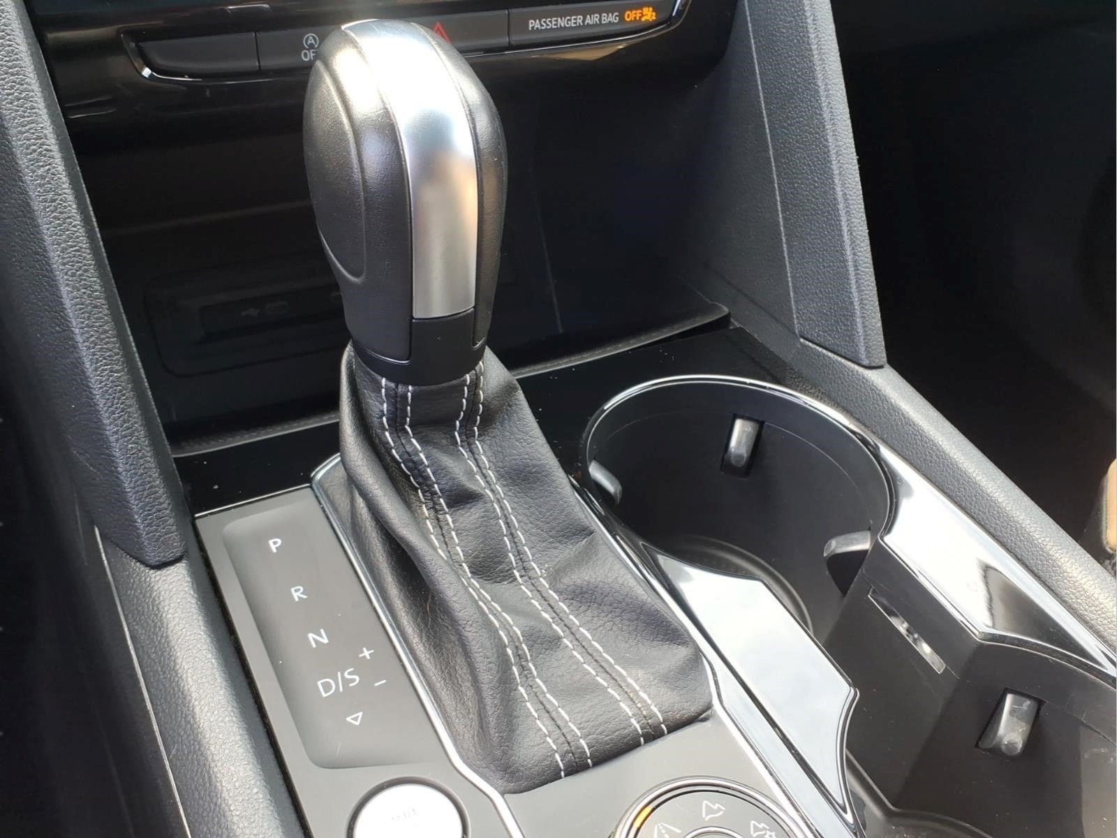 2021 Volkswagen Atlas Cross Sport 3.6L V6 SEL R-Line