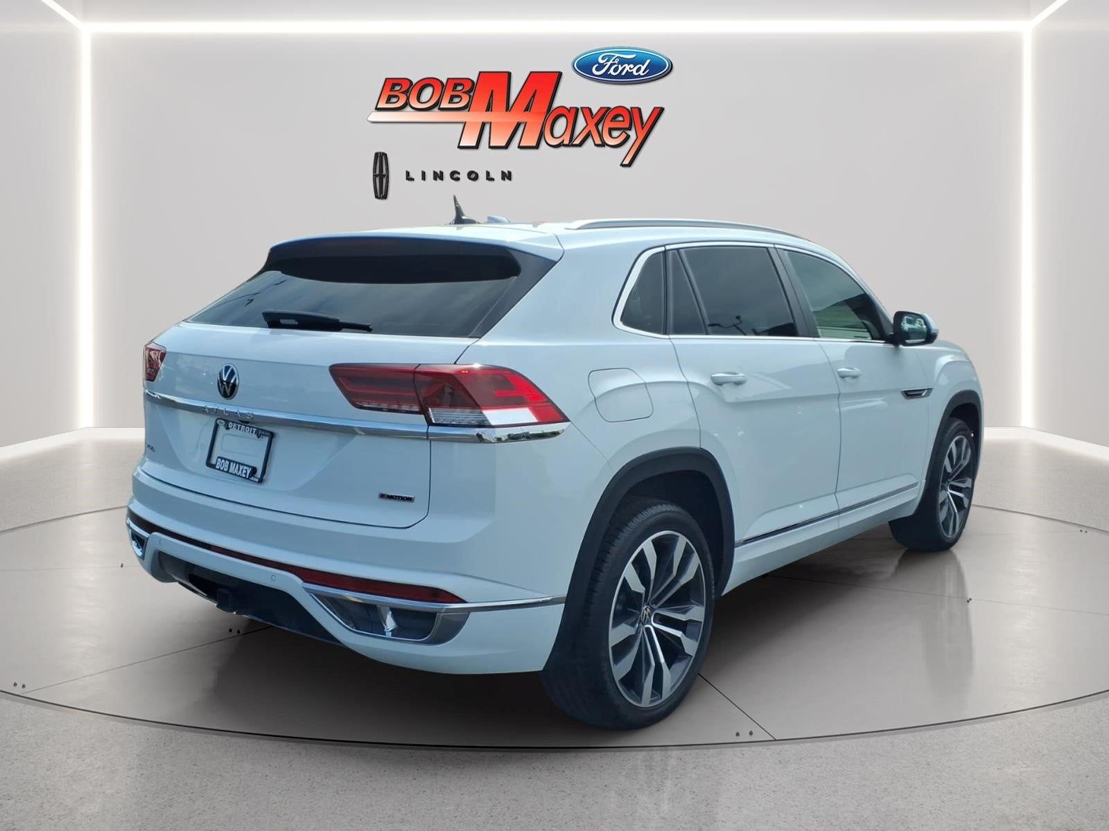 2021 Volkswagen Atlas Cross Sport 3.6L V6 SEL R-Line