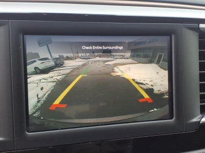 2023 Chrysler Voyager LX