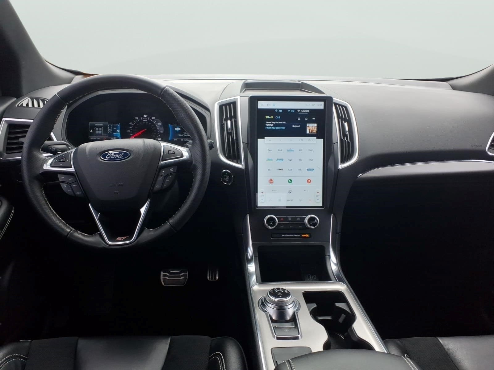 2023 Ford Edge ST