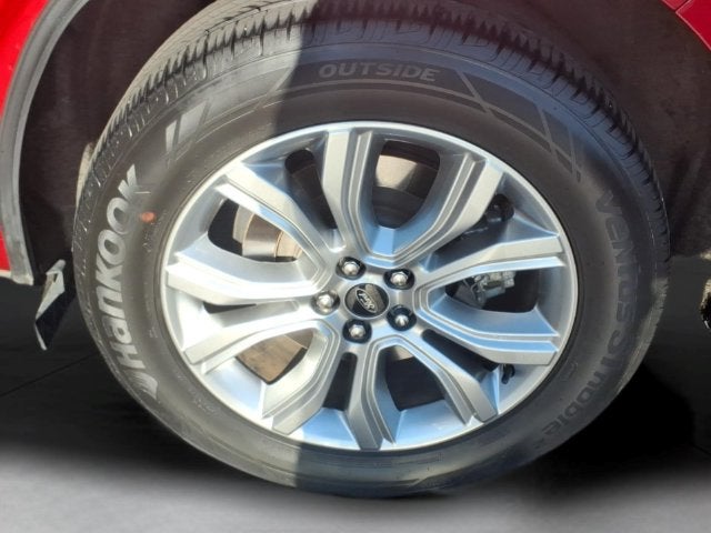 2023 Ford Edge Titanium