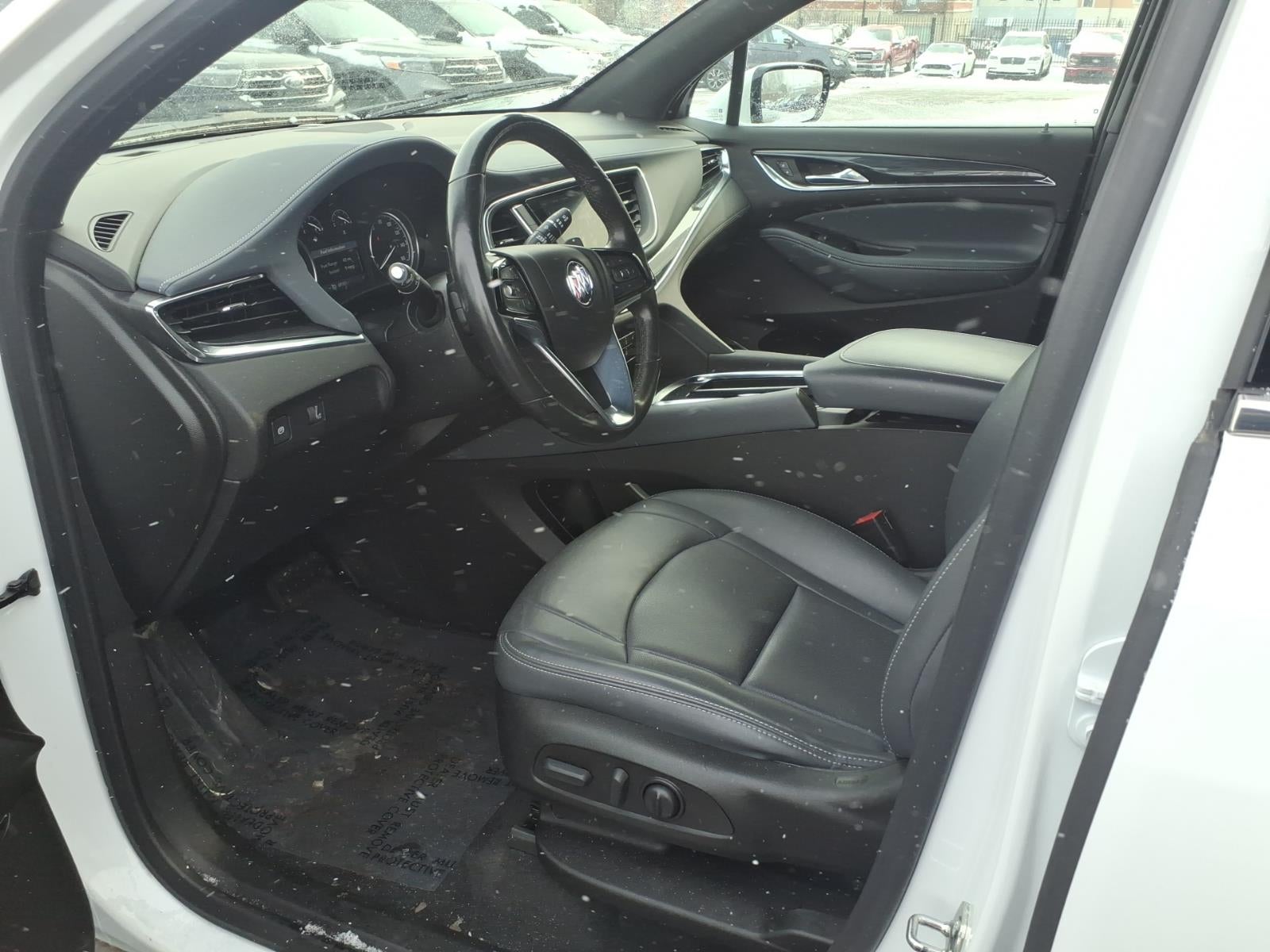 2023 Buick Enclave Essence