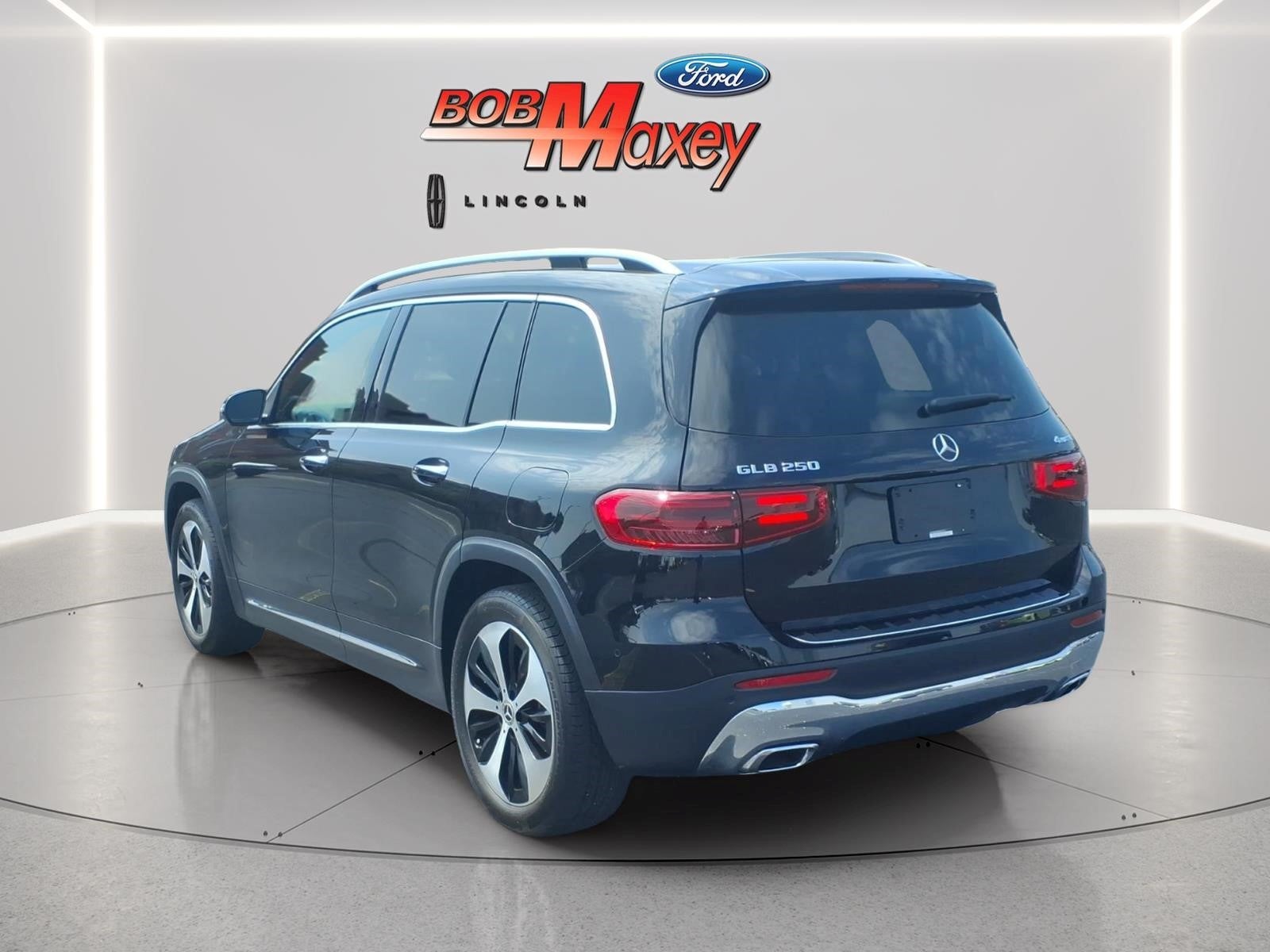 2024 Mercedes-Benz GLB GLB 250 4MATIC®