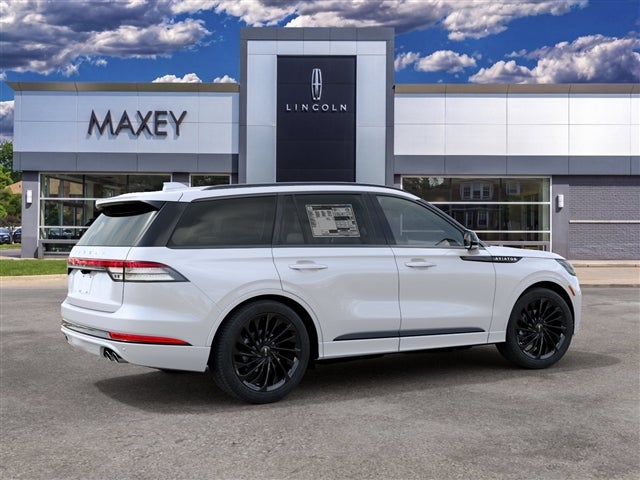 2027 Lincoln Aviator Reserve