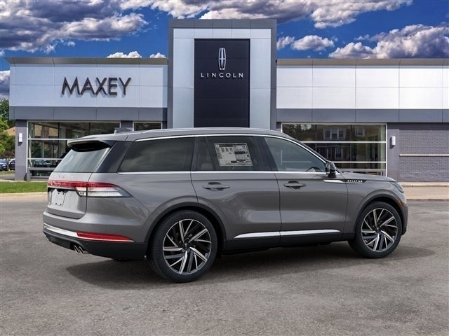 2027 Lincoln Aviator Reserve