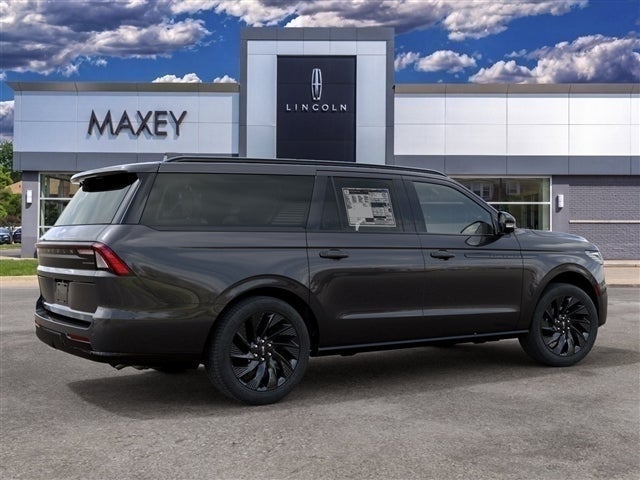2027 Lincoln Navigator Reserve L