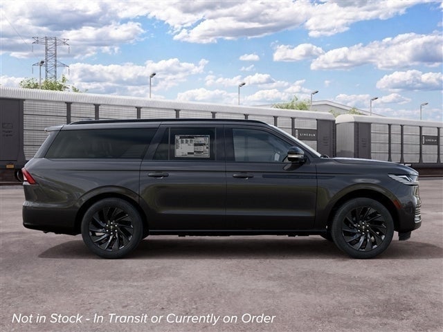 2027 Lincoln Navigator Reserve L