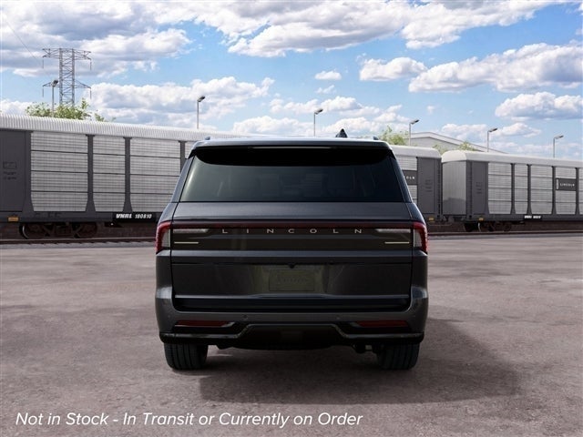 2027 Lincoln Navigator Reserve L