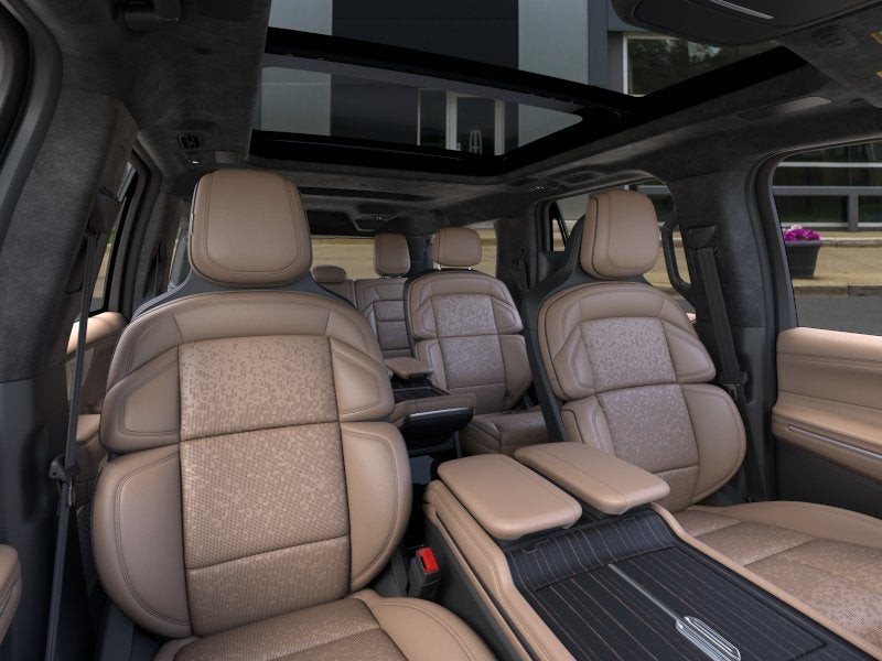 2025 Lincoln Navigator Lincoln Black Label-L