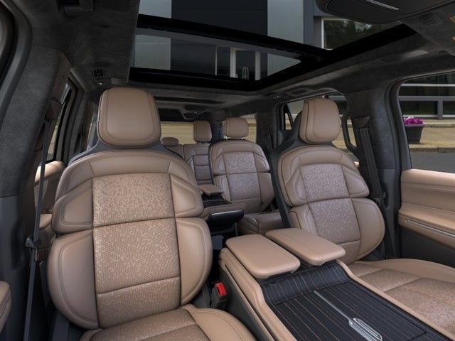 2025 Lincoln Navigator Lincoln Black Label-L