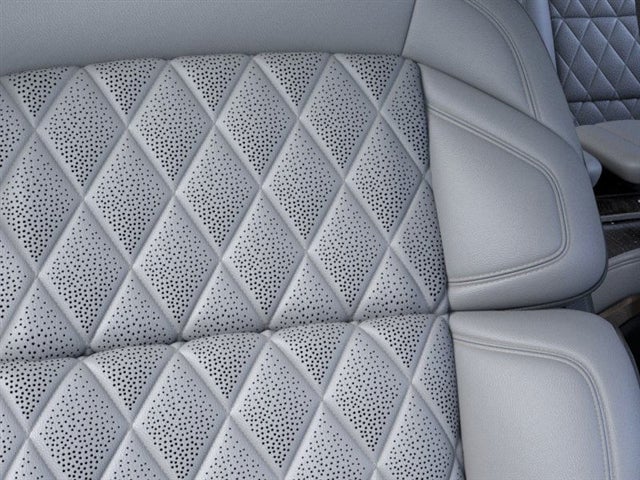 2025 Lincoln Navigator Lincoln Black Label-L