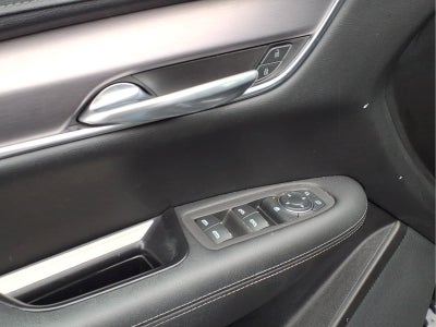 2022 Cadillac XT5 Luxury