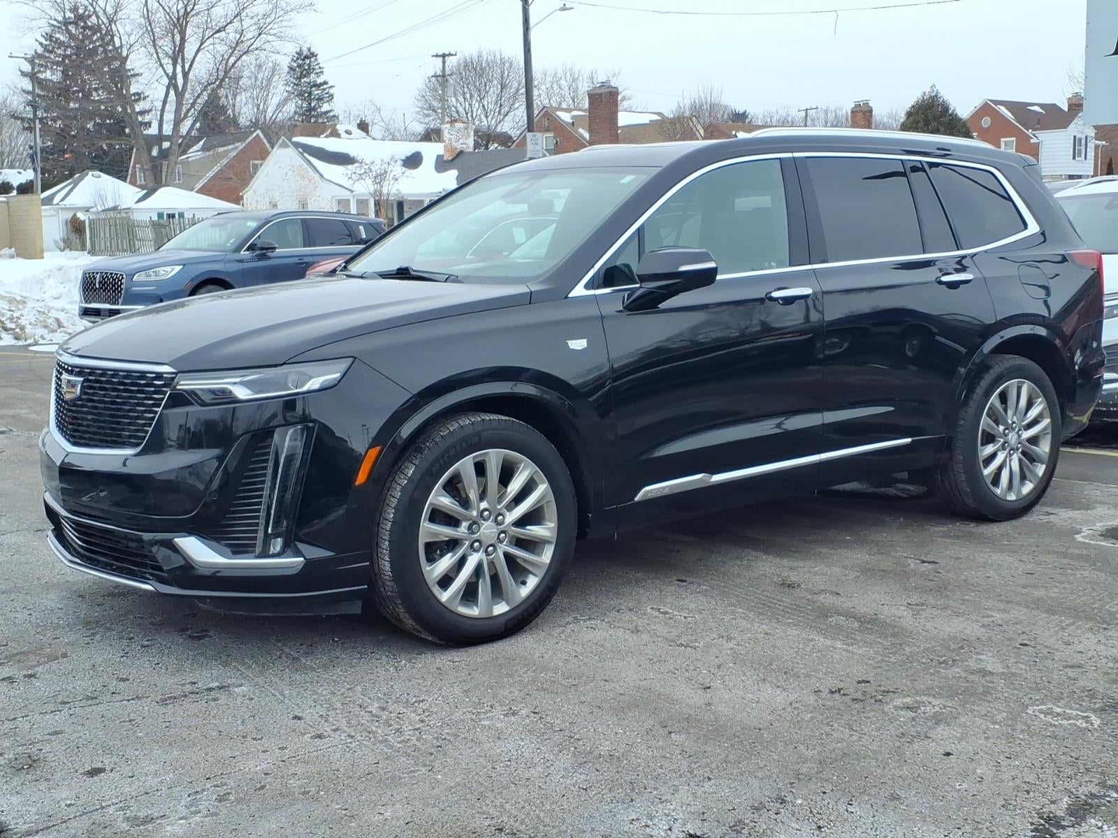 2023 Cadillac XT6 Premium Luxury