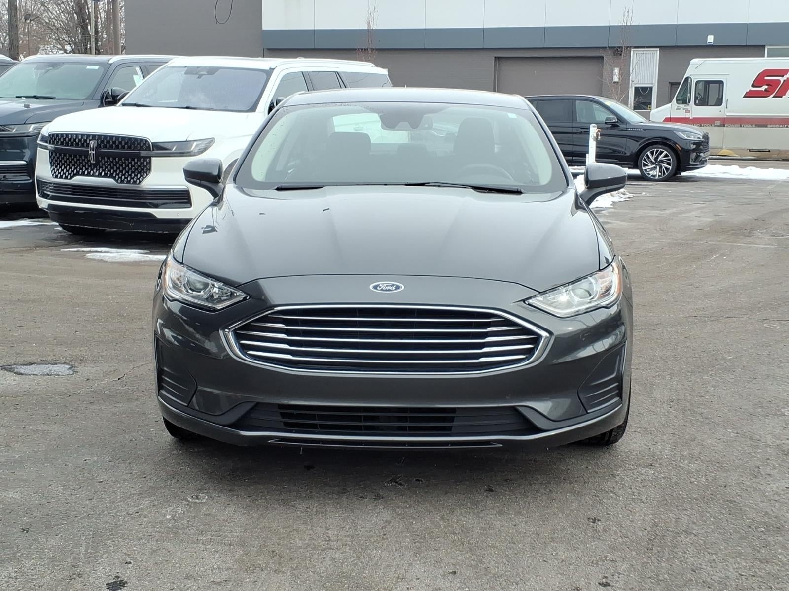 2020 Ford Fusion SE