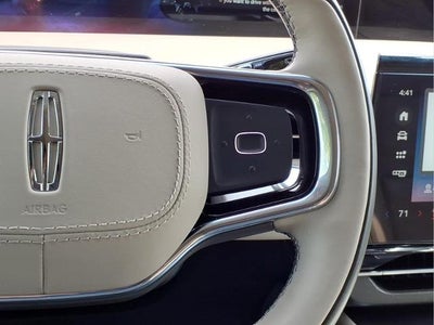 2024 Lincoln Nautilus Hybrid Premiere
