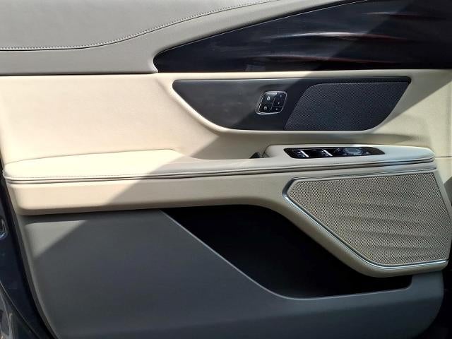 2024 Lincoln Nautilus Hybrid Premiere