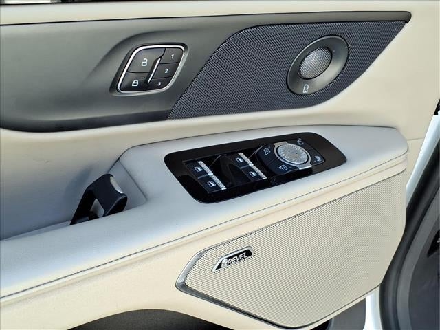 2024 Lincoln Nautilus Hybrid Premiere