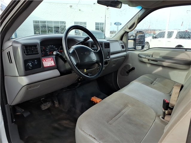 1999 Ford F-550SD XL DRW