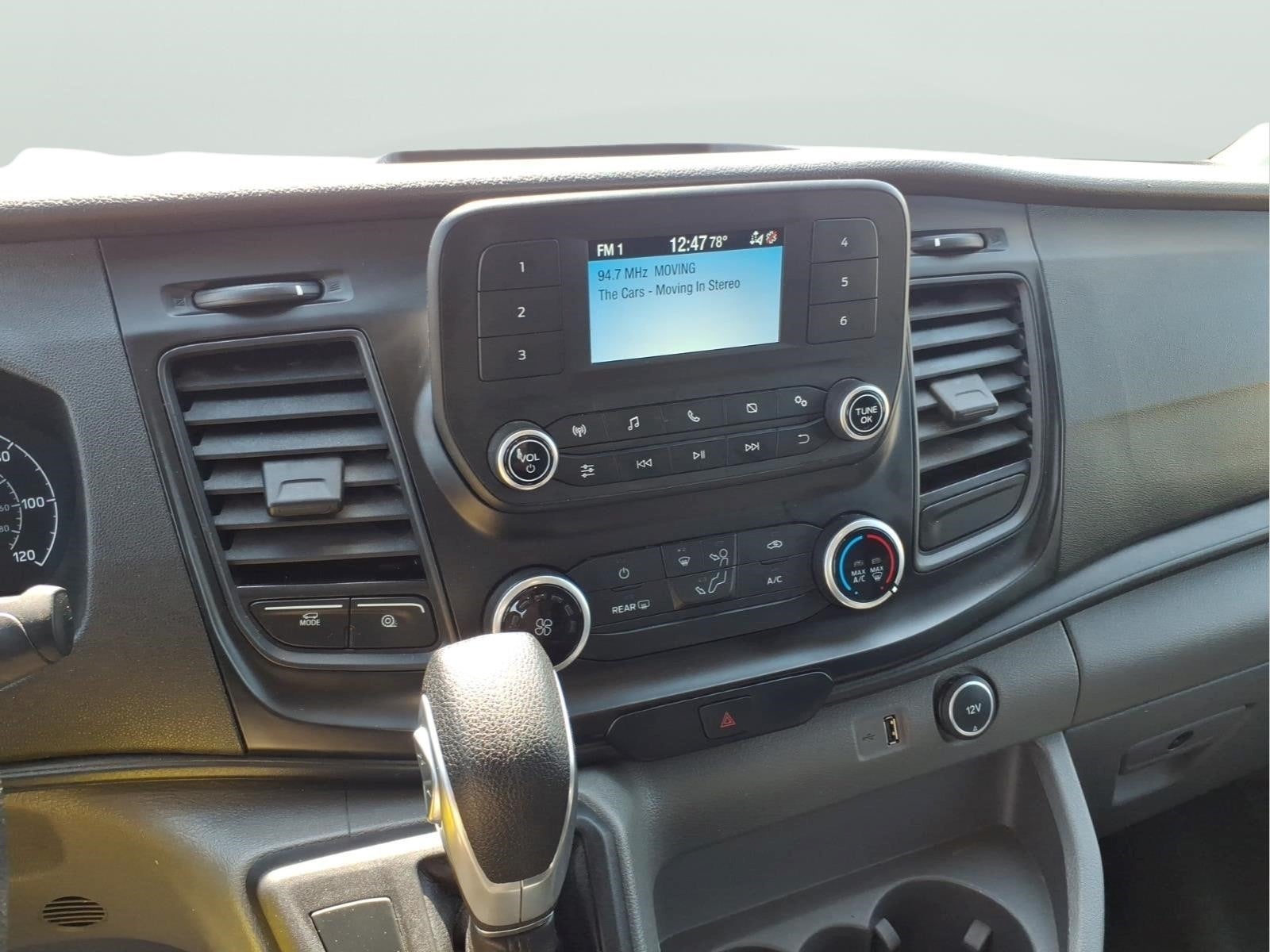 2023 Ford Transit Base