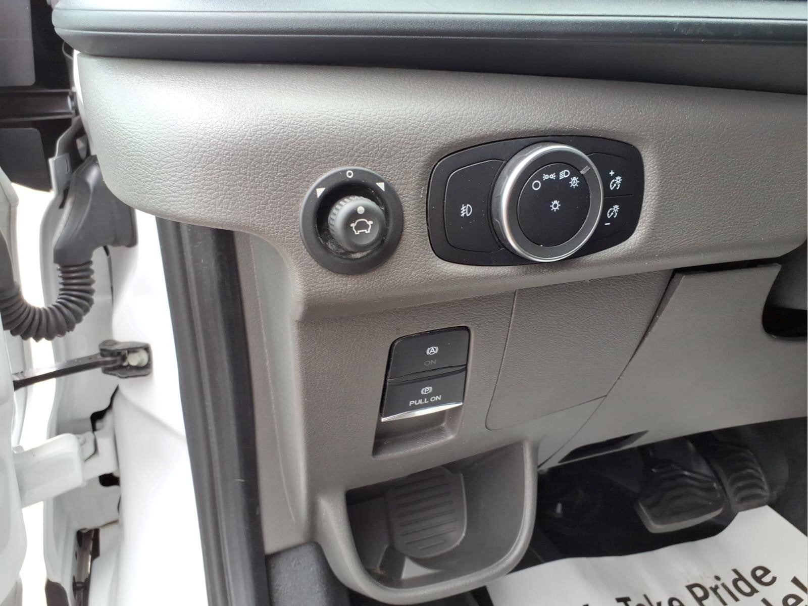 2025 Ford Transit Base