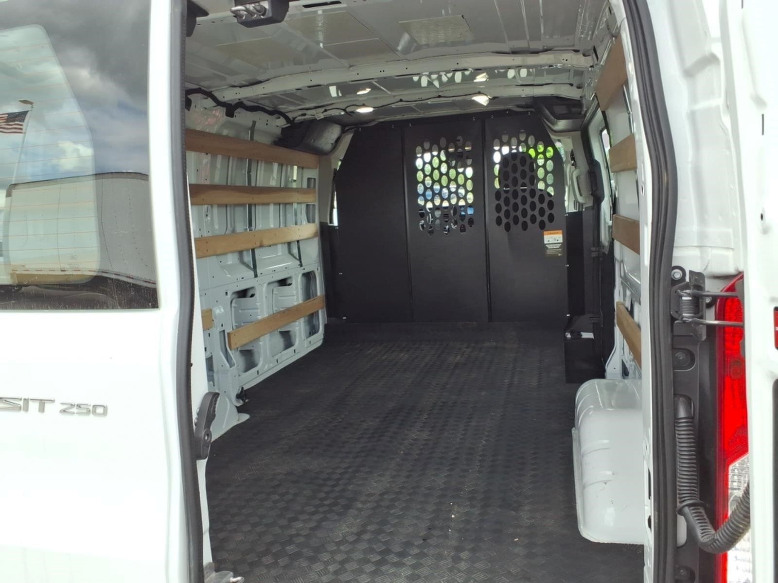 2025 Ford Transit Base