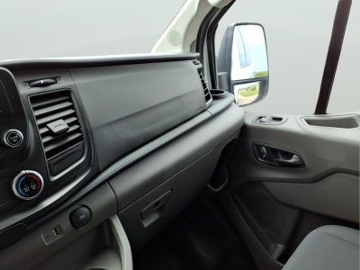 2025 Ford Transit Base