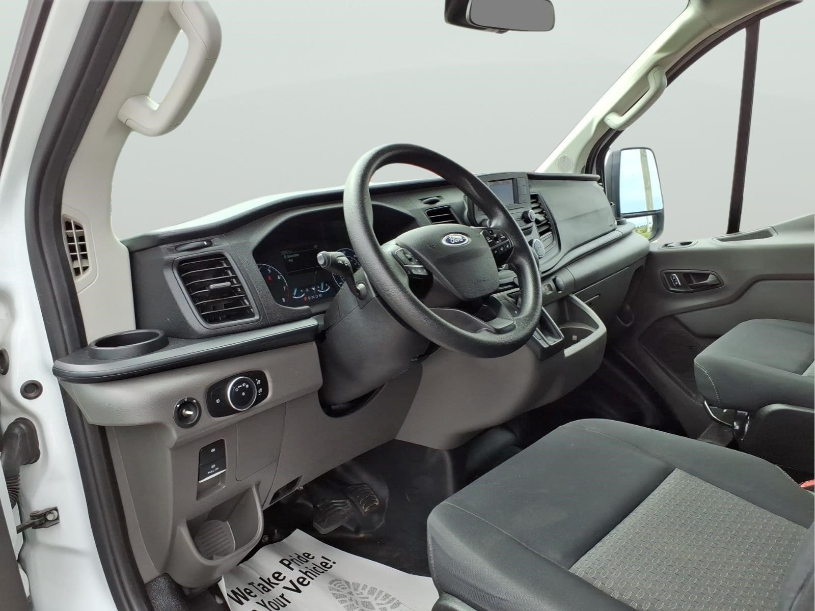 2025 Ford Transit Base