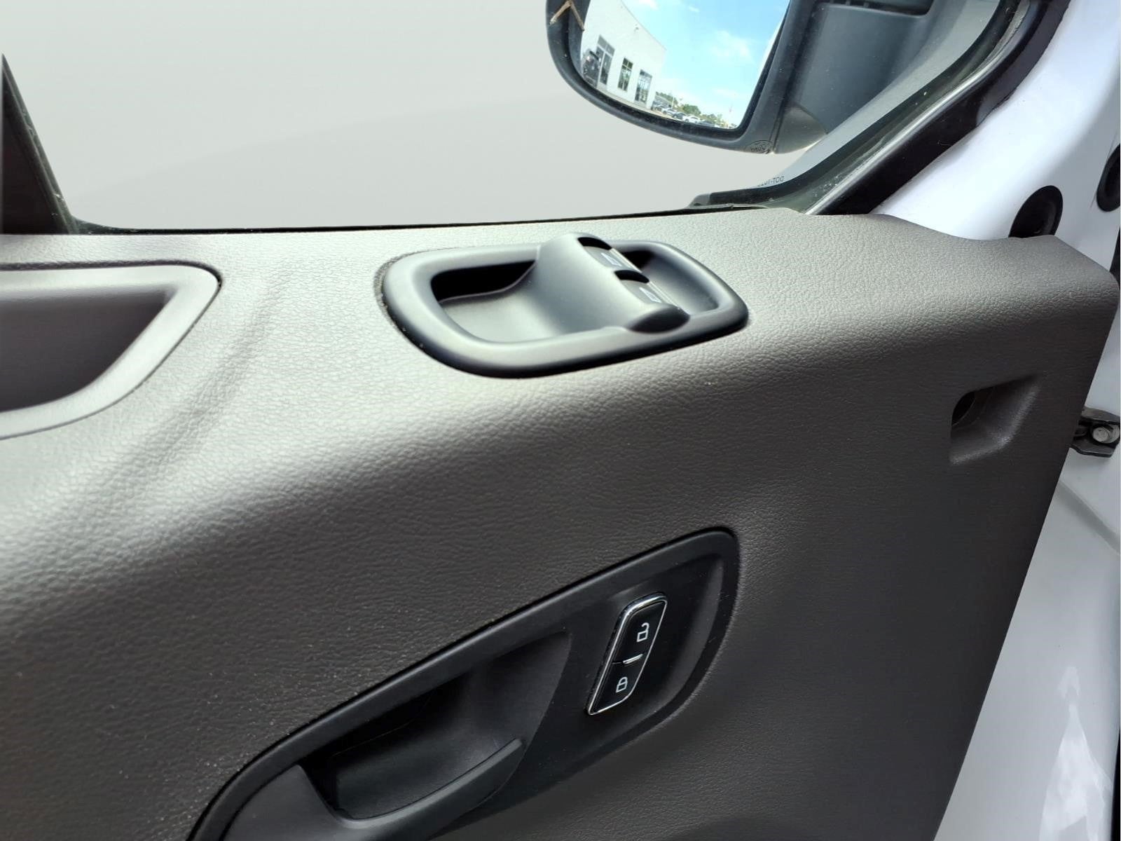 2025 Ford Transit Base