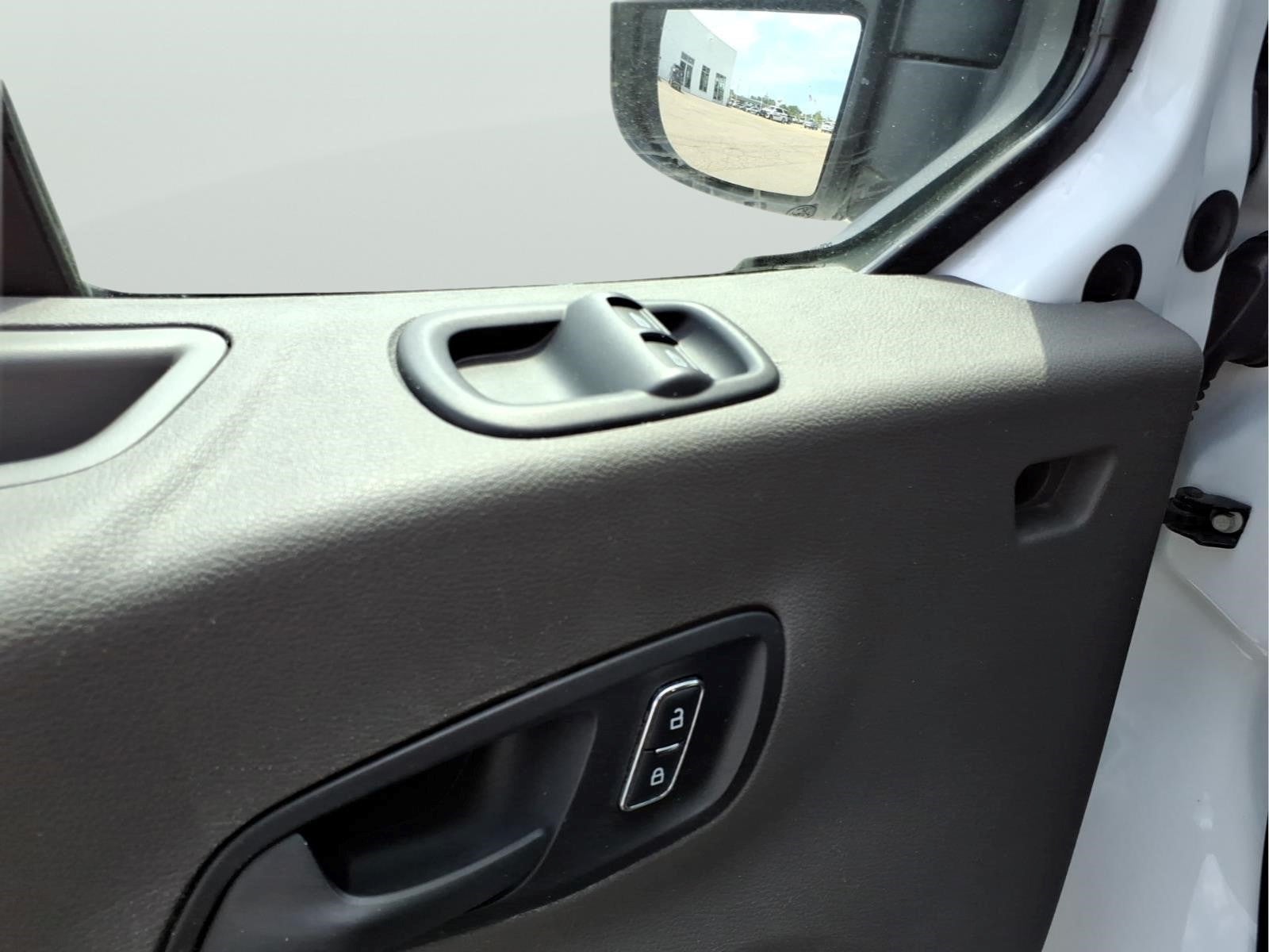 2025 Ford Transit Base