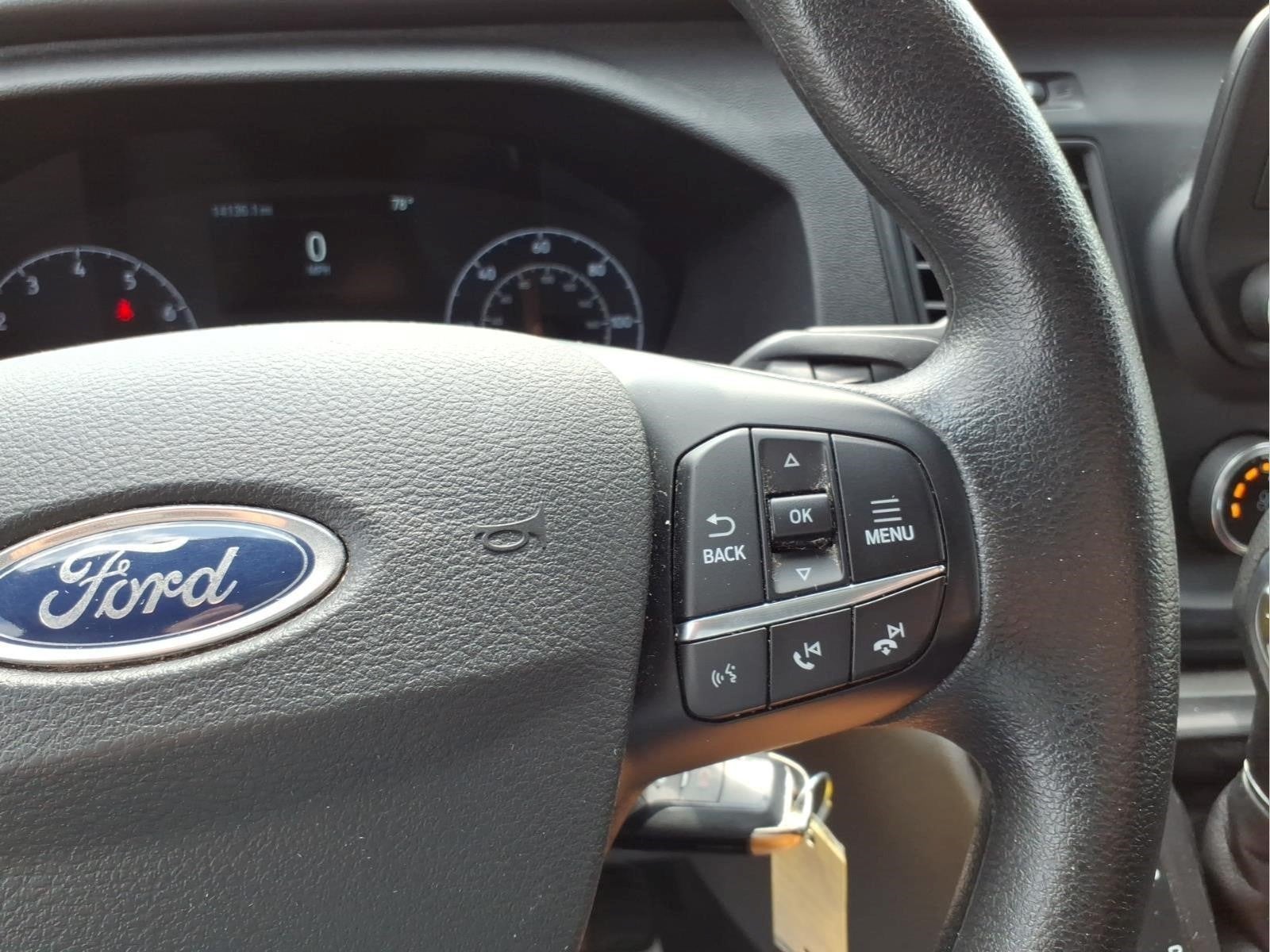 2025 Ford Transit Base