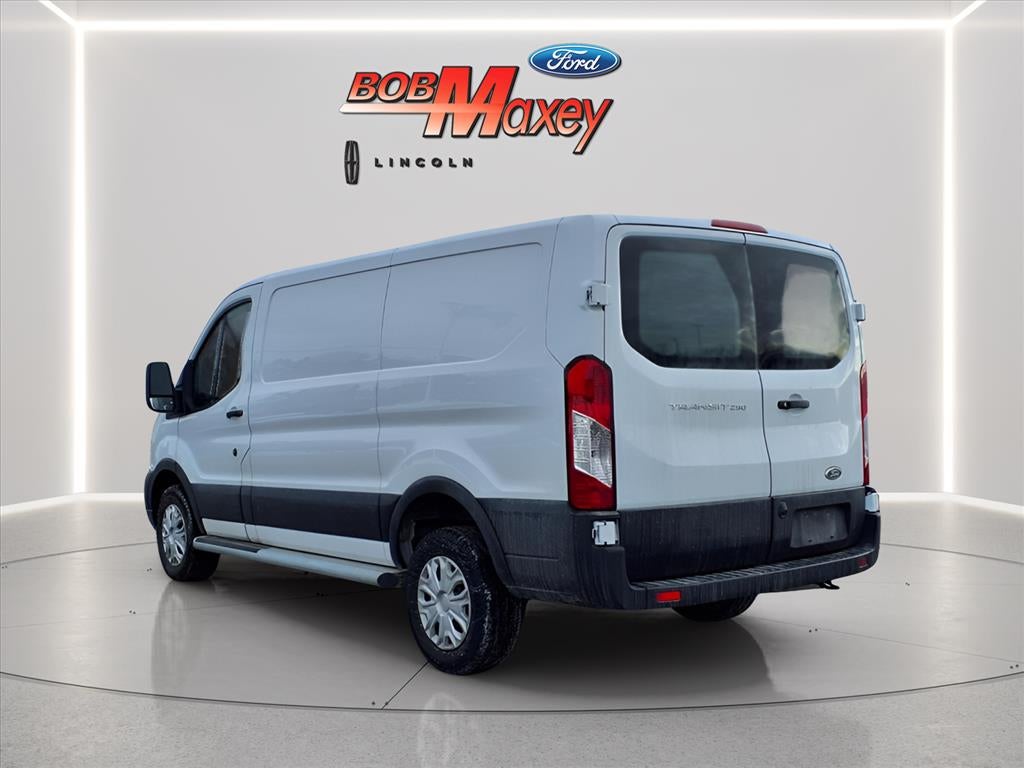 2024 Ford Transit Base