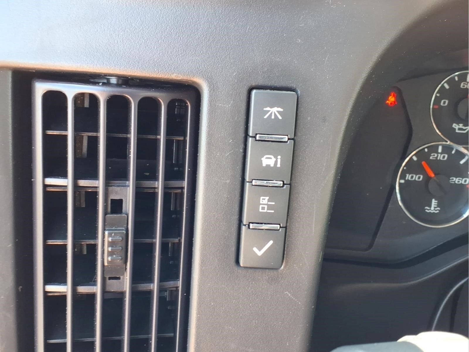 2024 GMC Savana Work Van