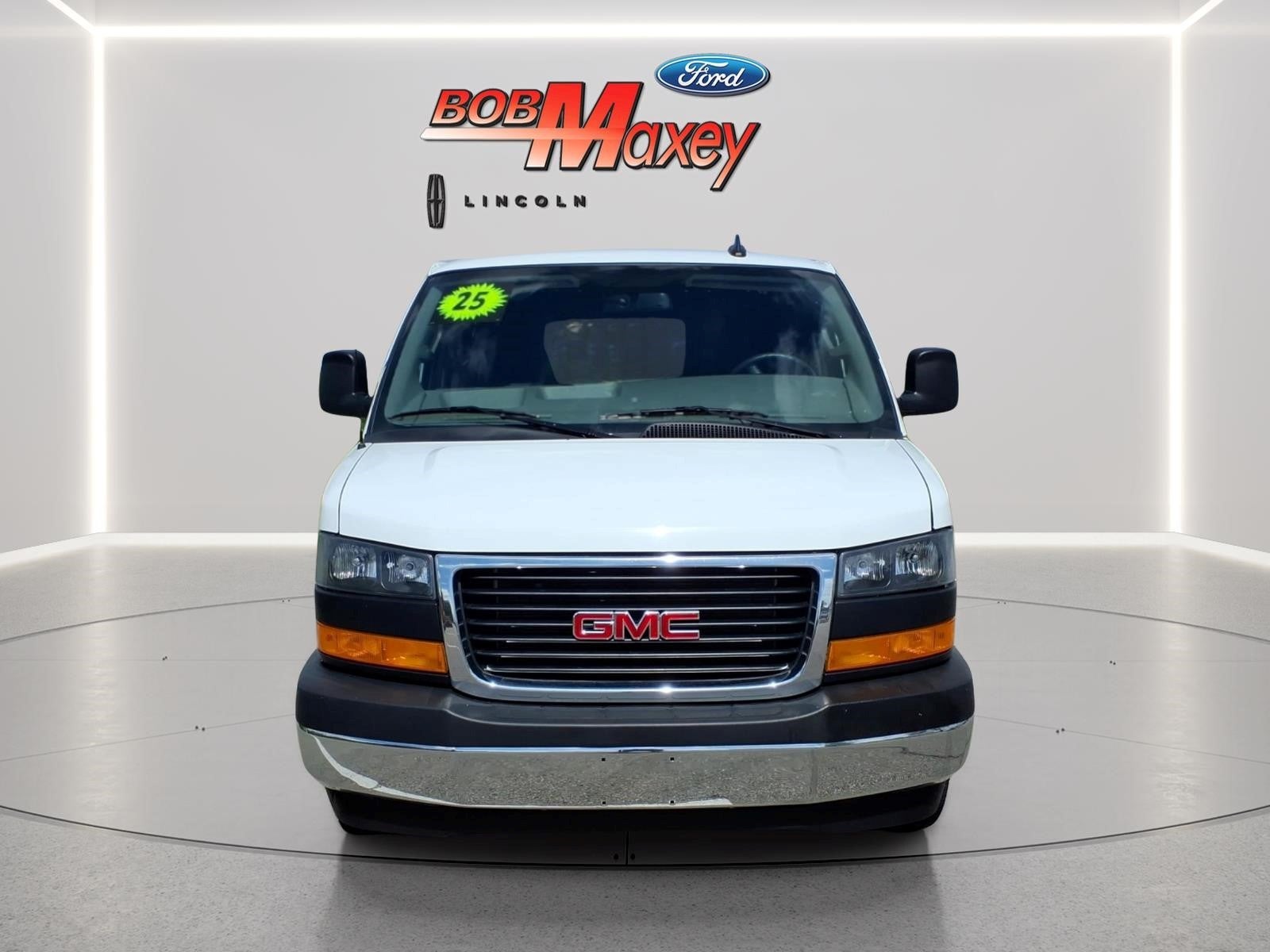2025 GMC Savana Work Van