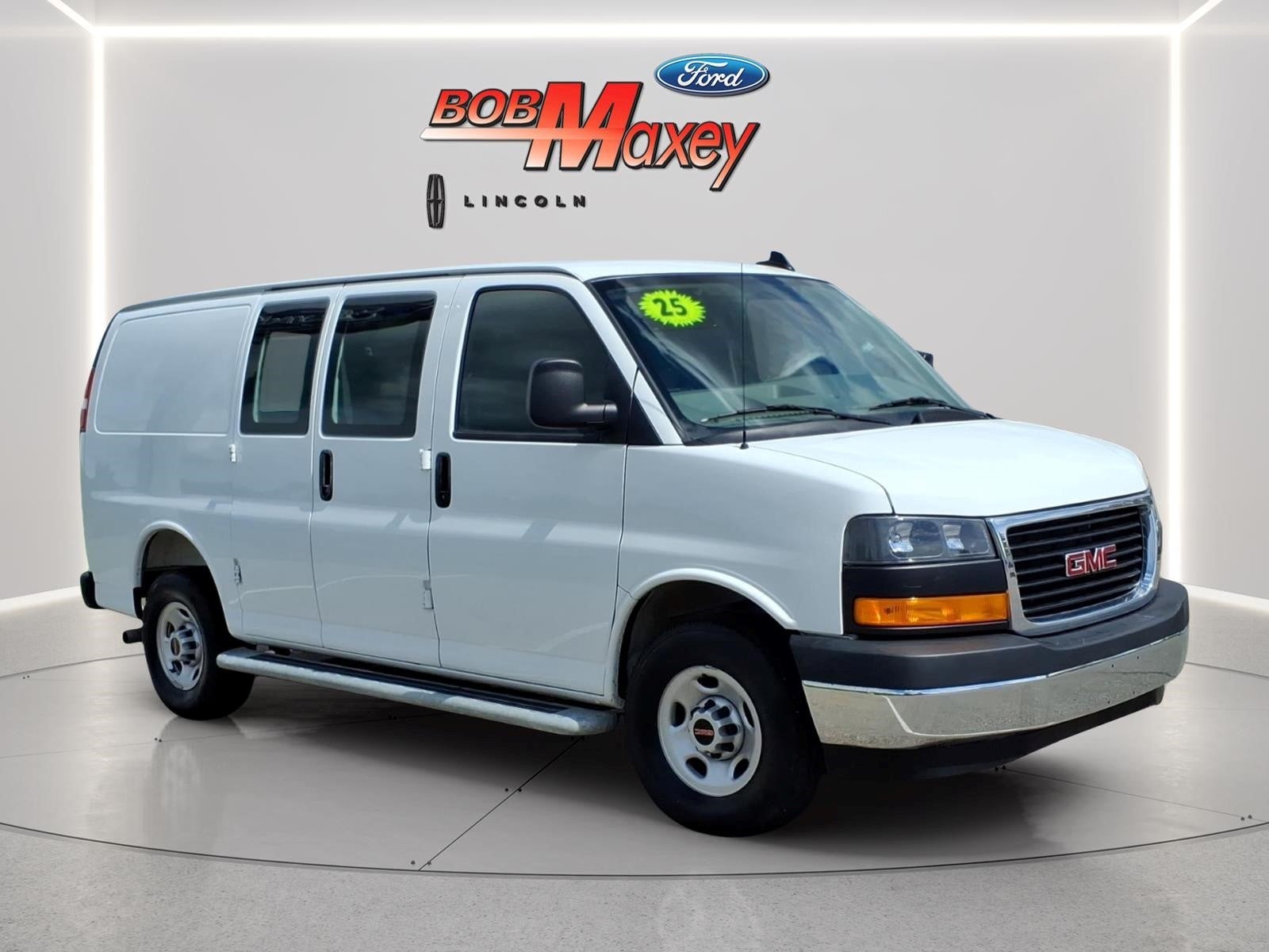 2025 GMC Savana Work Van