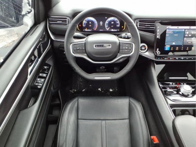 2023 Jeep Wagoneer Base