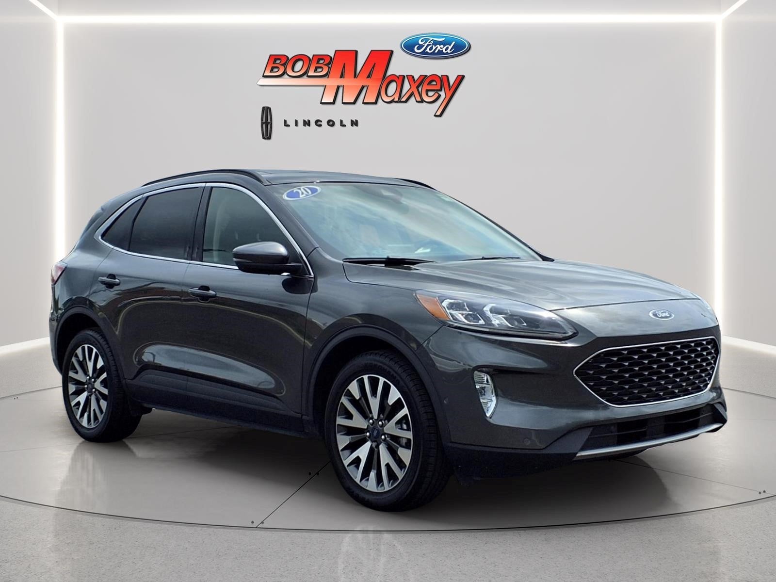 2020 Ford Escape Titanium