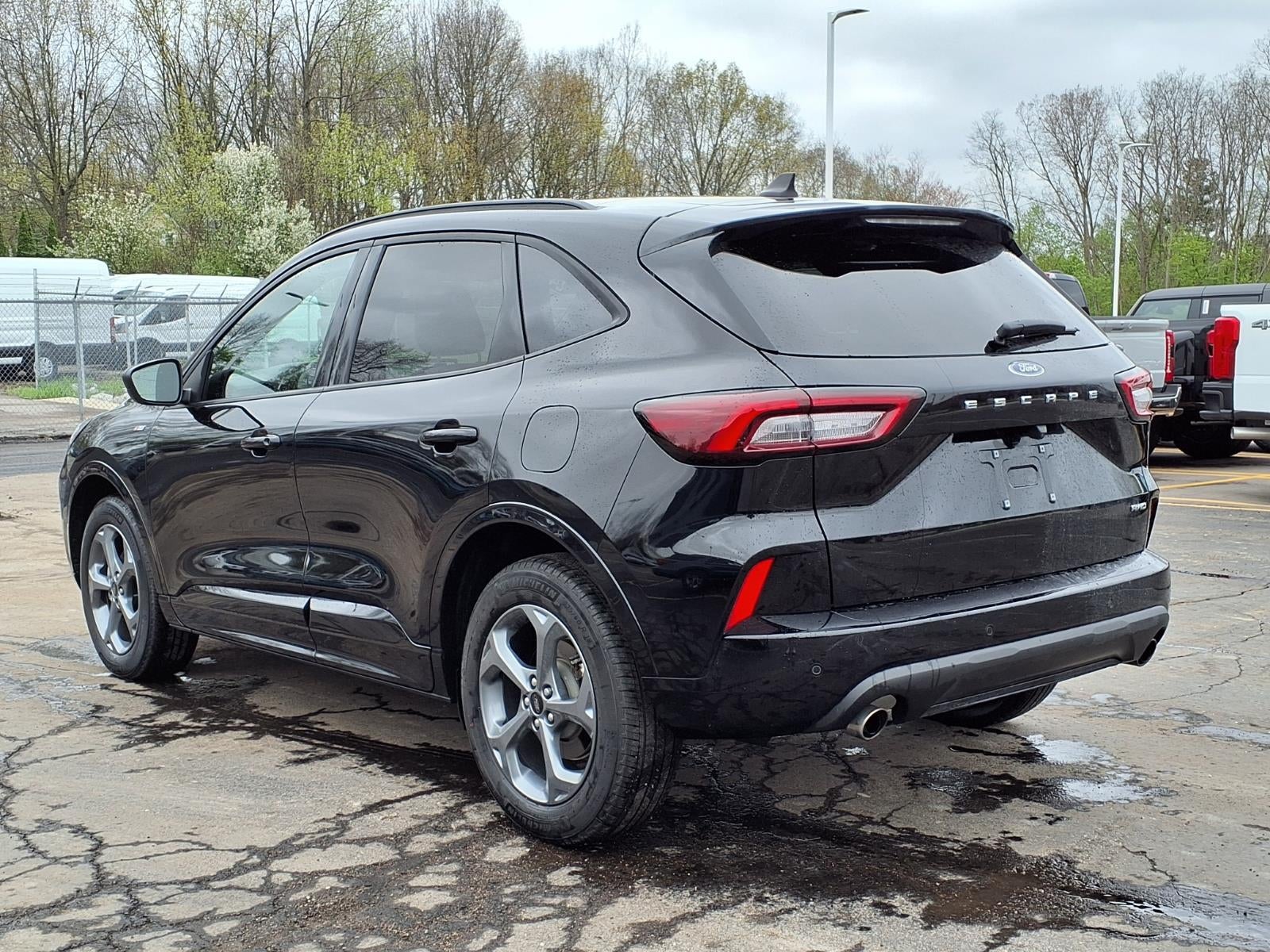 2024 Ford Escape ST-Line
