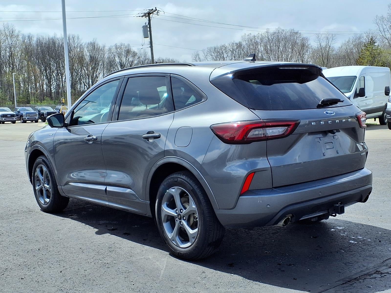 2024 Ford Escape Hybrid ST-Line Select