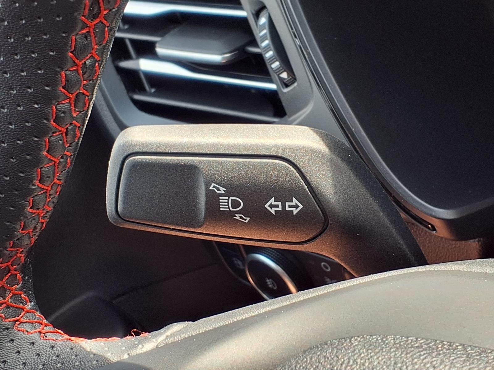 2024 Ford Escape Hybrid ST-Line Select