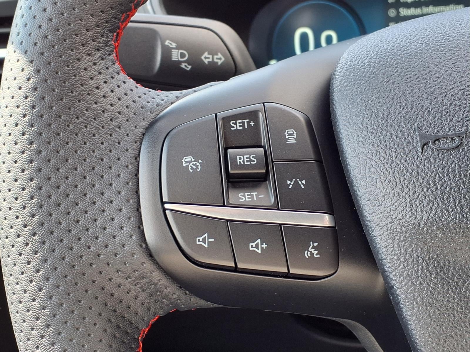 2023 Ford Escape ST-Line Elite