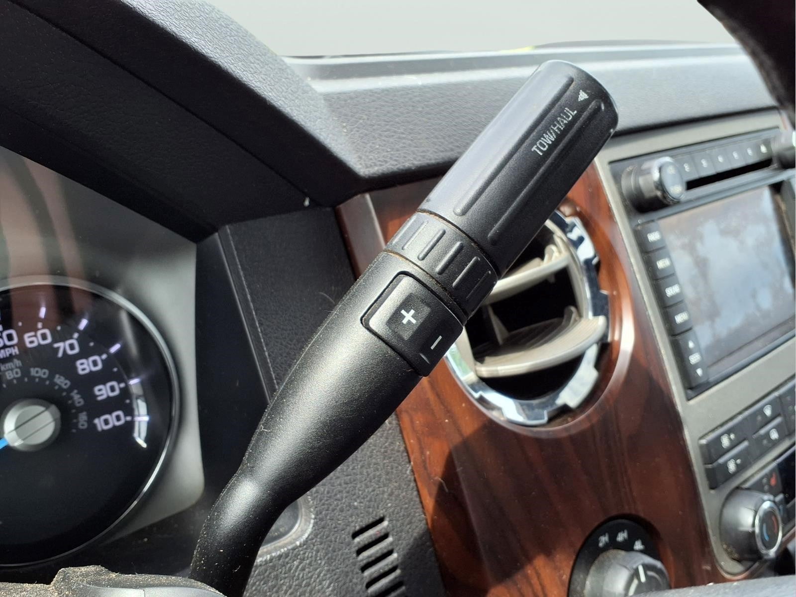 2011 Ford F-450 Super Duty Lariat
