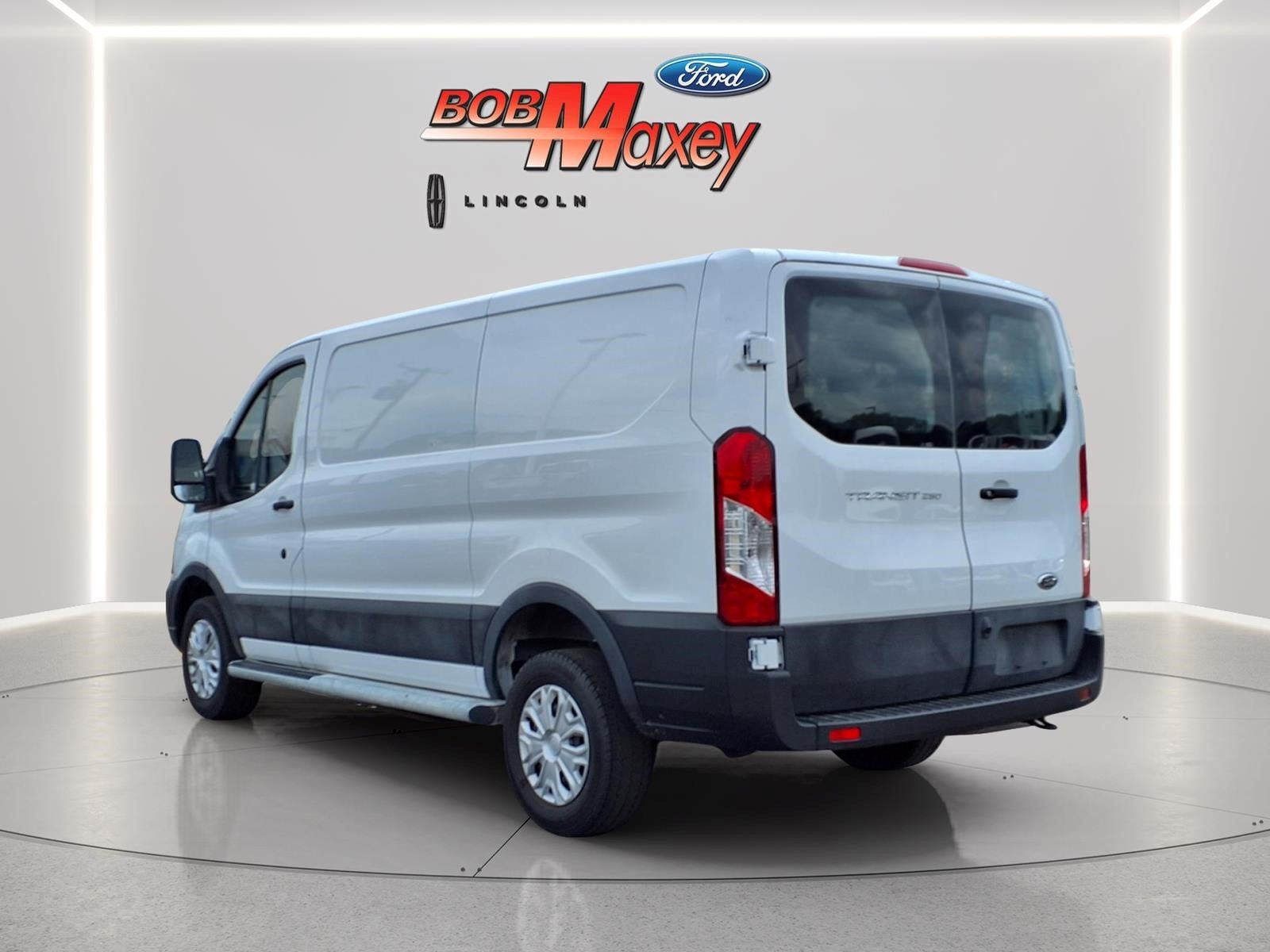 2025 Ford Transit 250