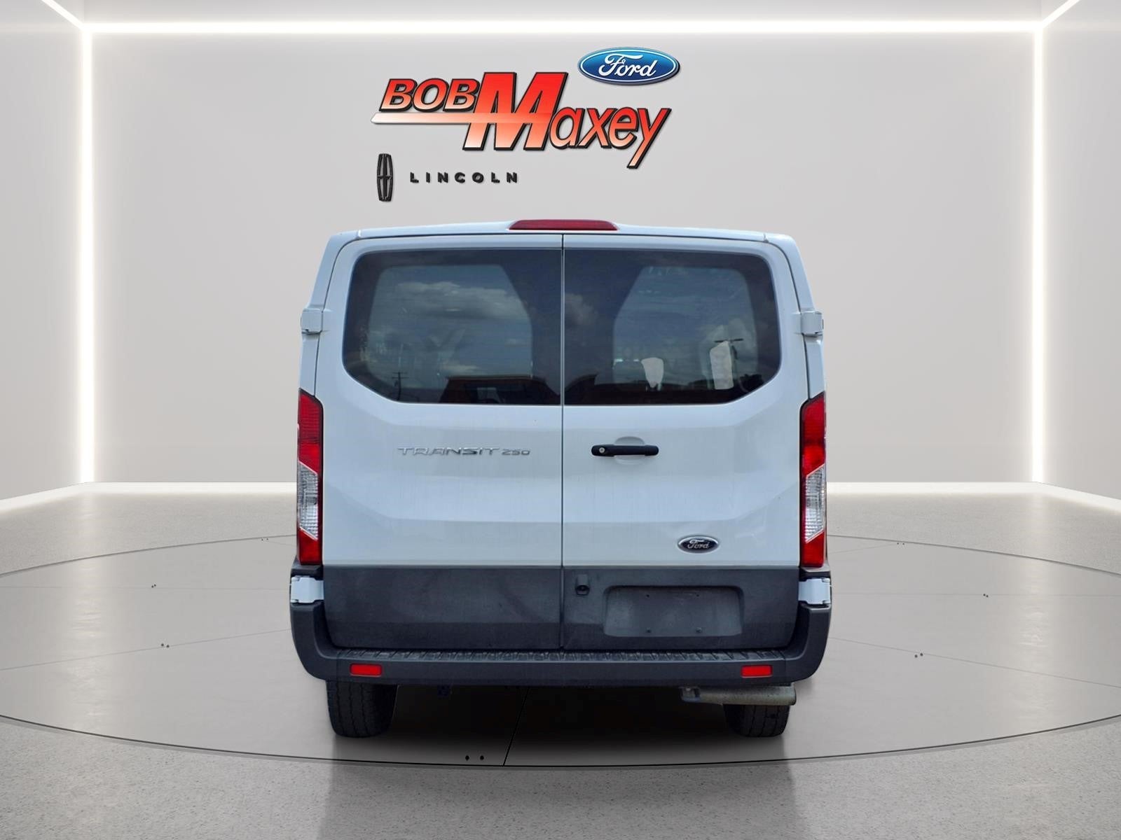 2025 Ford Transit 250